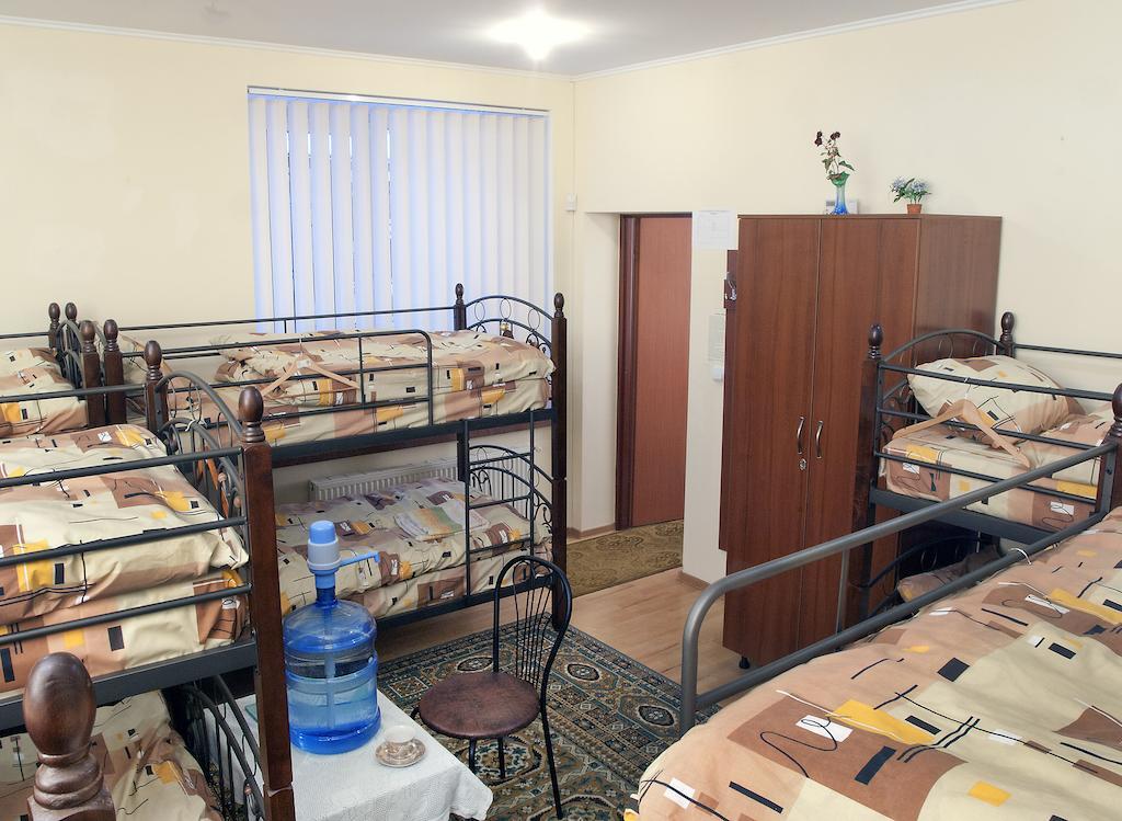 Niko Hostel Lviv Kamer foto
